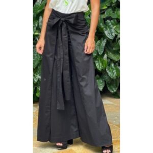 Pantalón Negro Bota Ancha